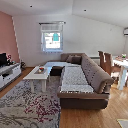 Apartman Iva Cetinje Bagian luar foto