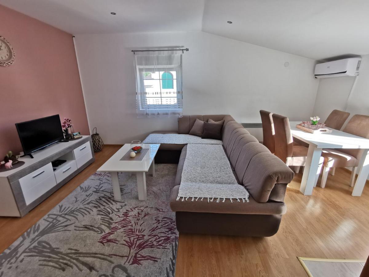 Apartman Iva Cetinje Bagian luar foto